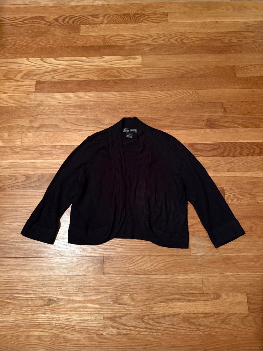 Jessica Howard Black Open-Front Cropped Cardigan Sweater
